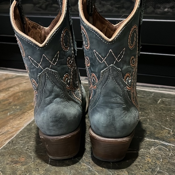Corral Blue Booties Like New - Picture 5 of 9